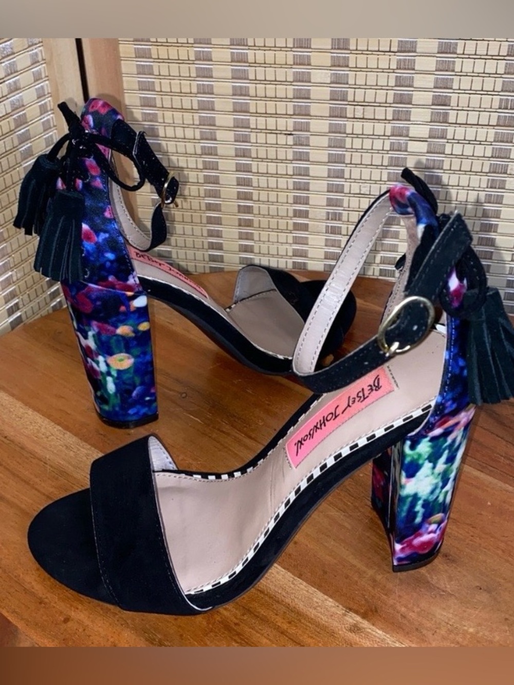 Betsey Johnson Woman’s 6 Rako Floral Roses Corset Black Sandals